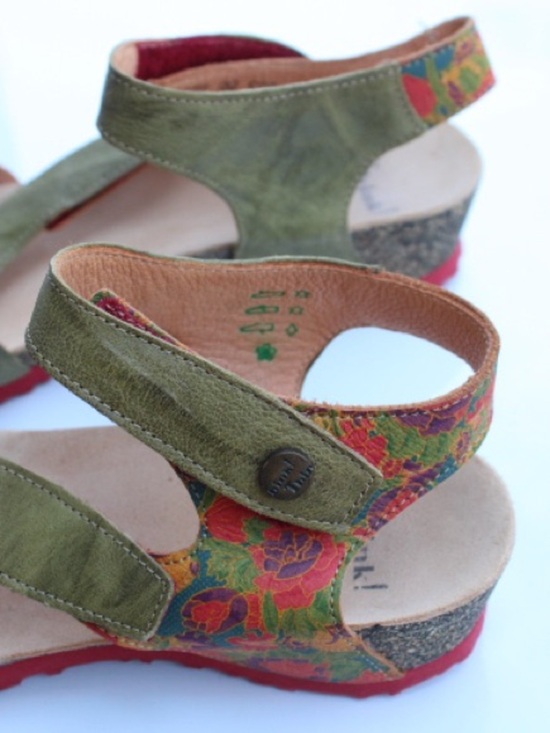 Think! Dumia sandals main image 4